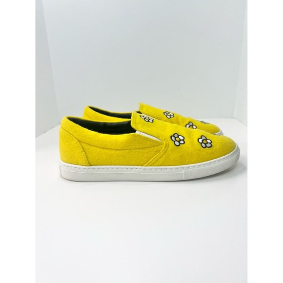 Mira Mikati Yellow Felt Daisy Embroidered Slip-On Sneaker, Size 38 - Picture 5 of 7